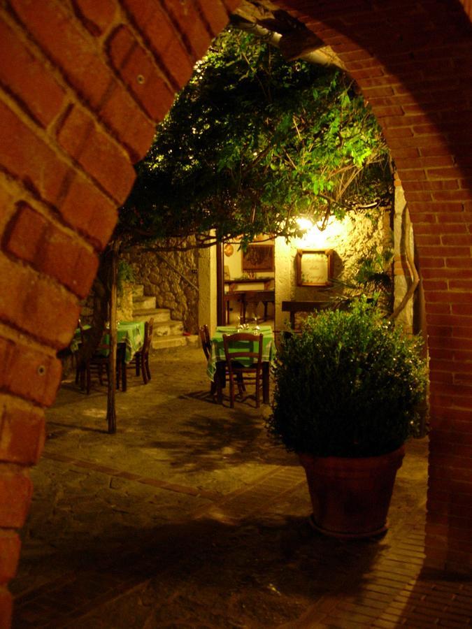 Hotel La Caveja à Pietravairano Extérieur photo